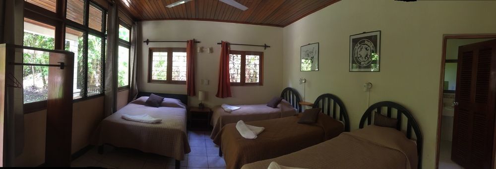 Hotel Jaguar Inn Тикаль Экстерьер фото